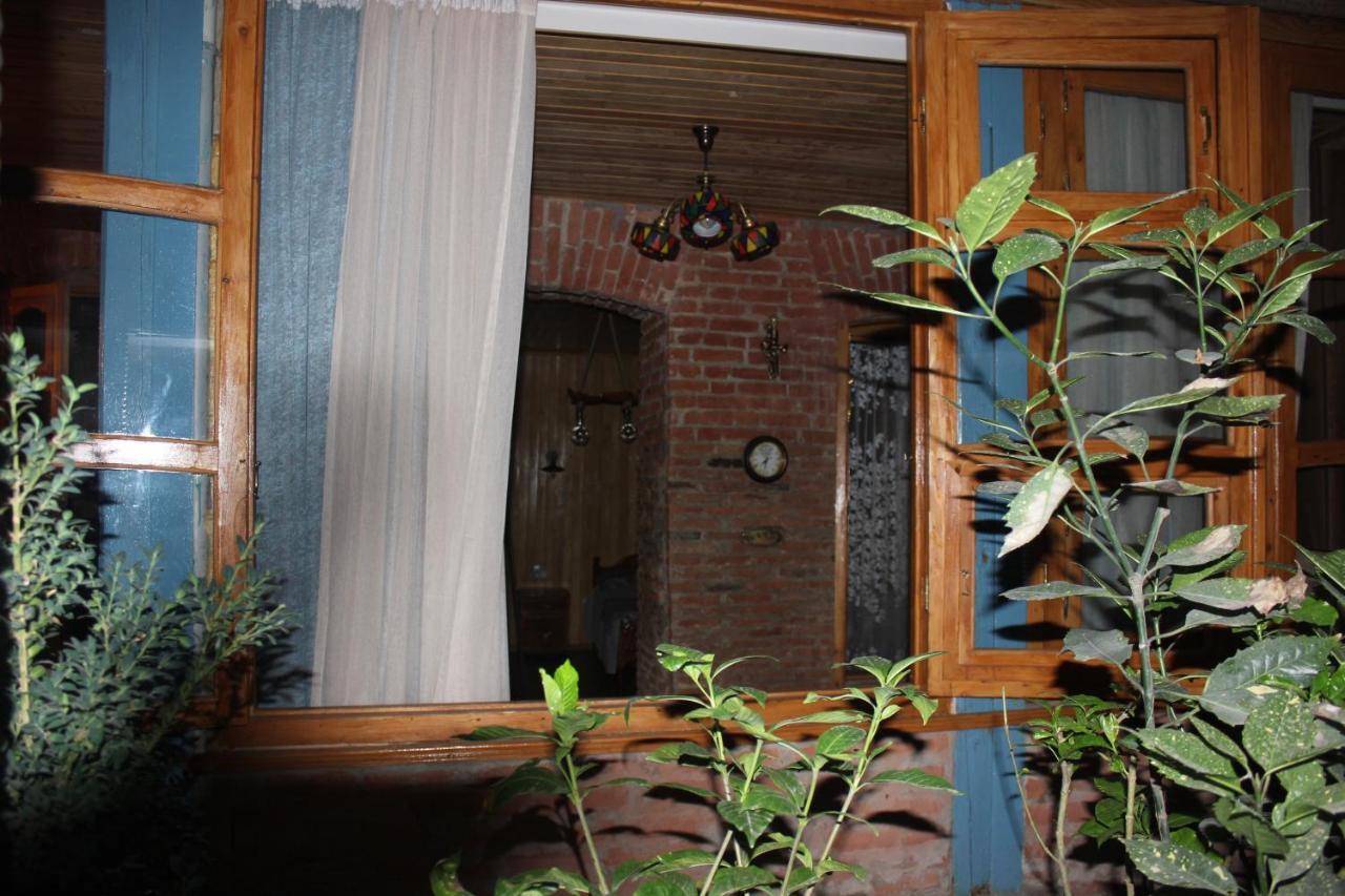 Ferienwohnung 19Th Century Tbilisi Exterior foto